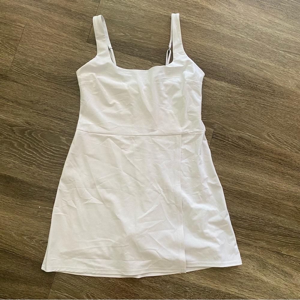 Abercrombie & Fitch Traveler Wrap Dress